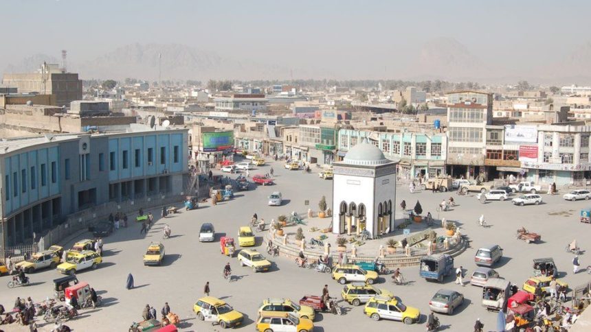 Violent Closing of Beauty Parlors Before the Appointed Time in Kandahar Province
