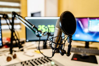 Stopping Broadcasts of a Local Radio Station in Balkh Province