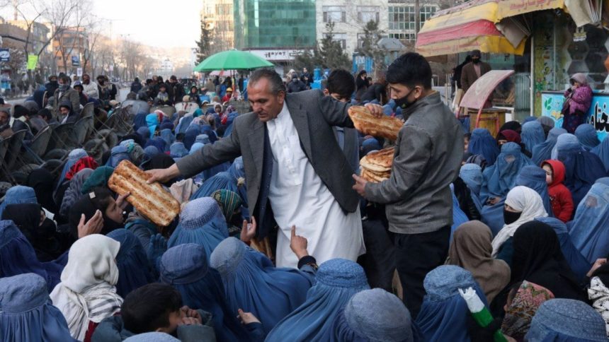 Warning of "Interaction" Organization About the Spread of Poverty and Hunger in Afghanistan