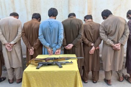 Arresting a Group of Nine Armed Robbers in Baghlan Province
