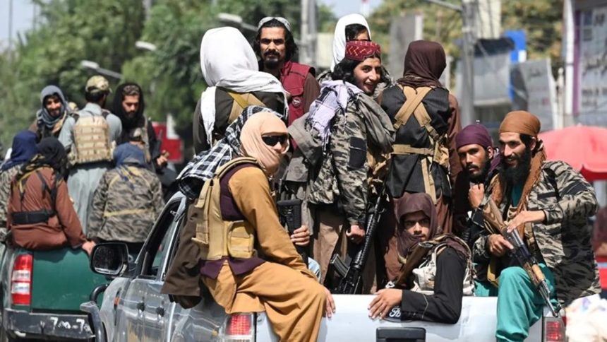 Taliban Group: Leaders of Political Parties Should Return Afghanistan and Raise Their Surrendered Hands