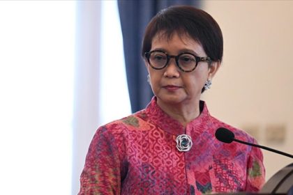 Indonesia's Foreign Minister Called for Lifting the Ban on Afghanistani girls' Education