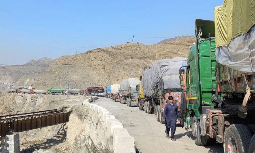 Talks to Reopen the Torkham Crossing Ended Without Results