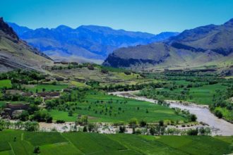 The Taliban Group Beat Up a Teenage Girl in Daikundi Province