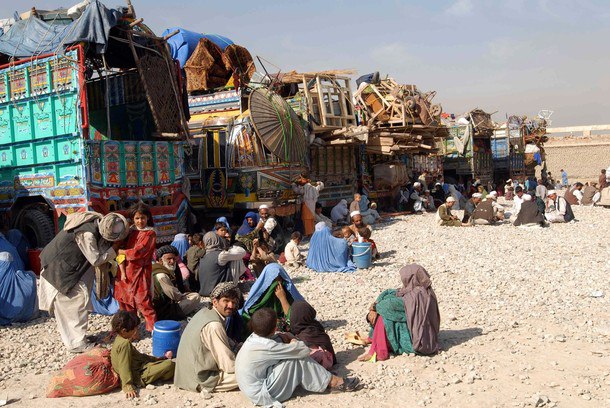 6,000 Afghanistani Refugees Returned to Country from Pakistan