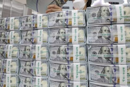 Afghanistan's Central Bank holds $14 million auction