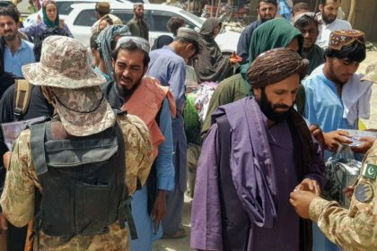 International migrant advocacy groups are urging Pakistan to continue to assist Afghanistani refugees