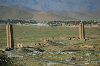 More than 10 people have died or been injured in traffic accidents in the provinces of Ghazni and Paktika