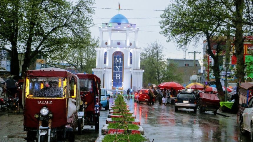 The Taliban Group's Municipality Collects More Than 250 Vendor Booths in Takhar