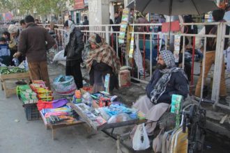 Street vendors: We are contemplating suicide due to Taliban's verbal abuse and coercion