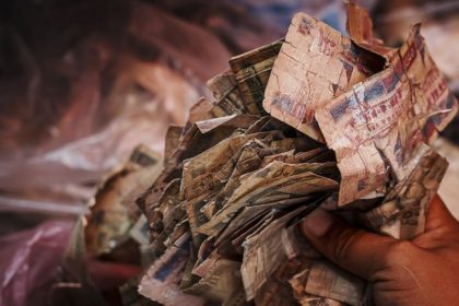 Afghanistan's Central Bank Burns 118 Million Old Banknotes