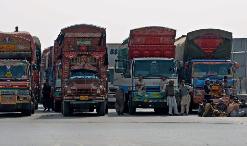 Taliban official: Pakistan's Detention of Afghanistani Traders' Containers Result in Multimillion-Dollar Losses