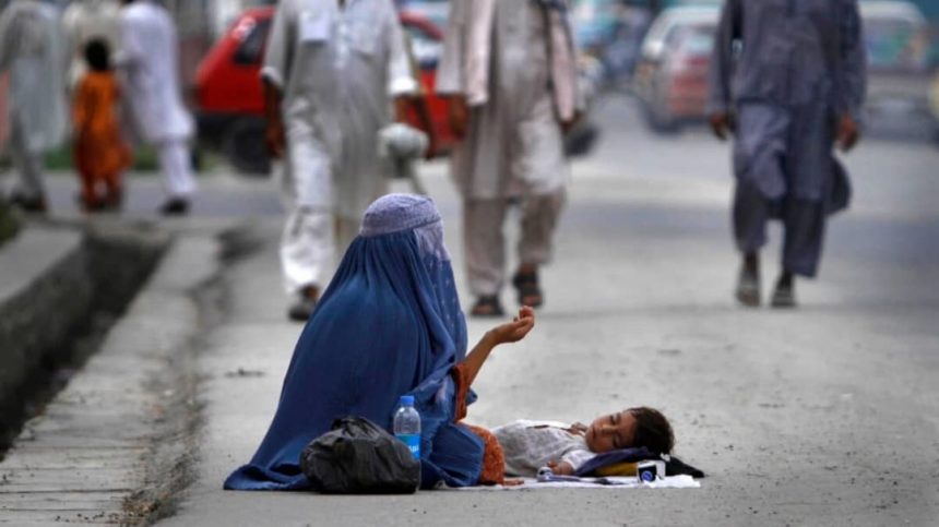 90 Percent Rise in Beggar Population Recorded in Ghor Province
