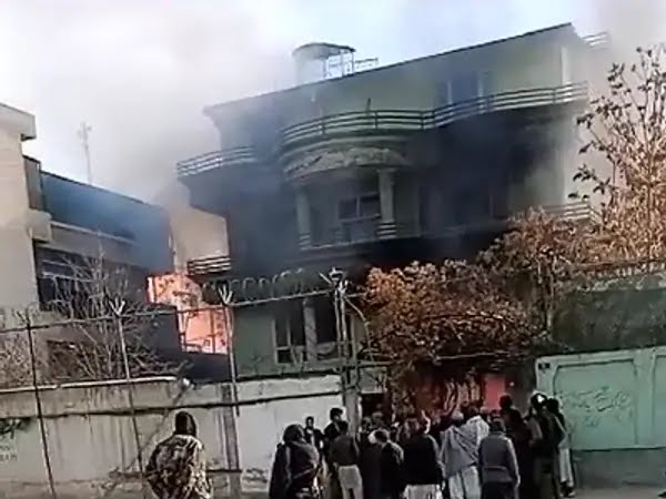 Taliban Burns House Of Former Member Of The House Of Representatives In Kabul