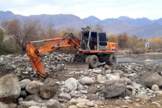 The commencement of the construction of a bridge at the personal expense of the people in Laghman