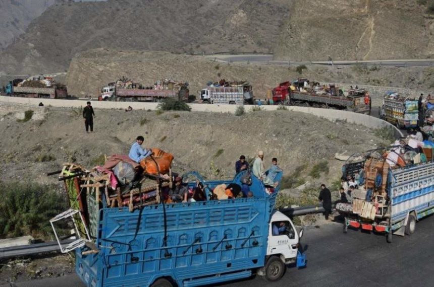 UN Raises Concern Over the Plight of Migrants Expelled from Pakistan During Winter Season