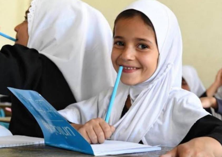 UNICEF announces the creation of nearly a thousand educational classes in Afghanistan