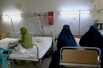 Human Rights Watch: Reduction in aid and Taliban abuses endanger the lives of Afghanistanis