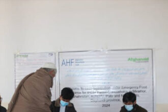 Financial Aid received by over four thousand individuals in Daykundi Province