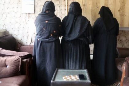 Taliban Arrests Three Women on Theft Charges in Kabul