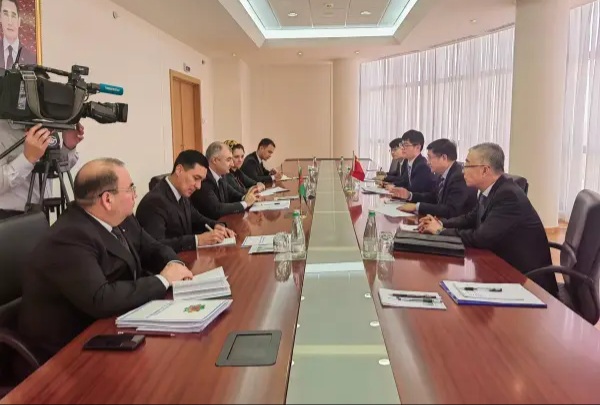 Chinese and Turkmenistani Authorities Engage in Talks Regarding Afghanistan