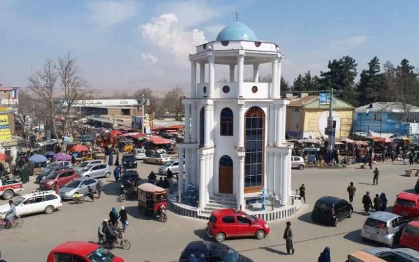 Forces of the National Resistance Front launched an assault on a Taliban stronghold in Takhar province