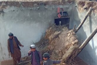 Four killed and injured in the collapse of a house roof in Zabol